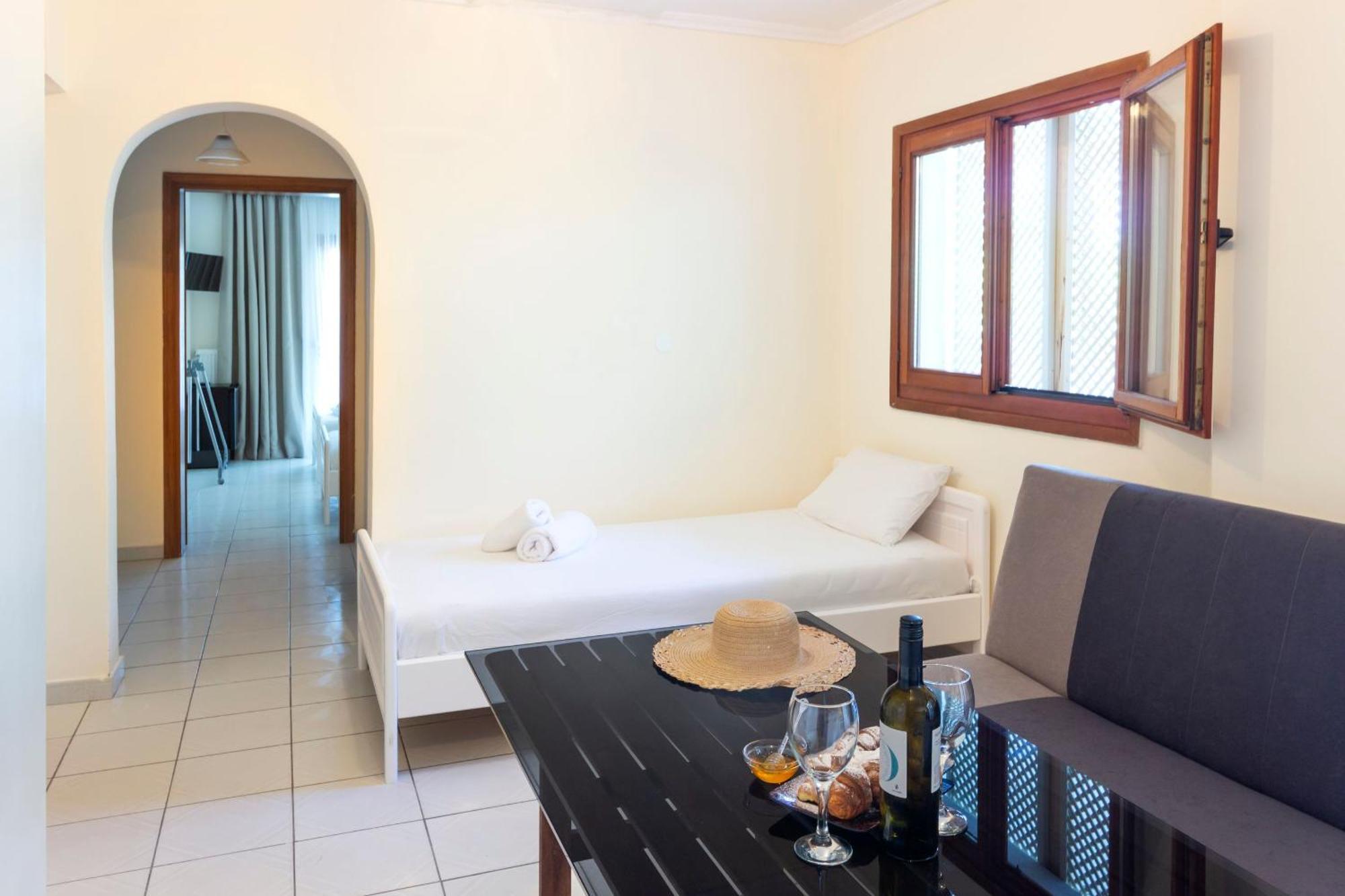 Hotel Odysseas بوليخرونو الغرفة الصورة